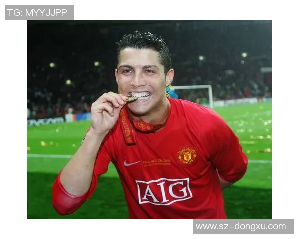 曼联球星C罗身影定格在马克笔绘画中的独特魅力